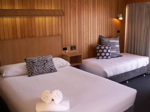 Court Street Motel Parkes Ngoại thất bức ảnh